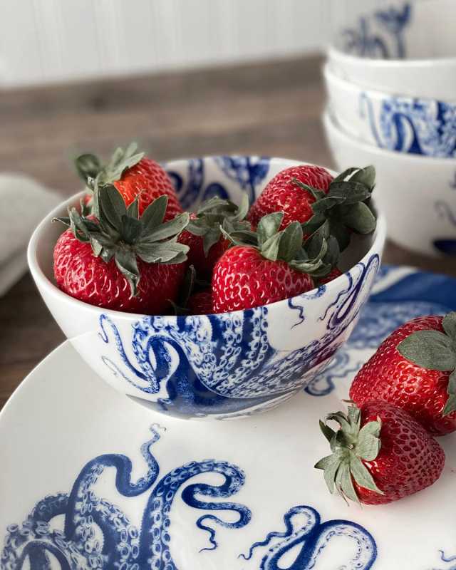 Blue Lucy Cereal Bowl, Set of 4